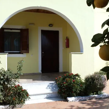 Amadeus Hawaii & * Sidari (Corfu)