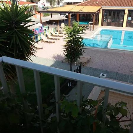 Amadeus Hawaii & Apartment Sidari (Corfu)