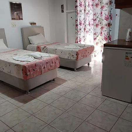 Amadeus Hawaii & Apartamento Sidárion